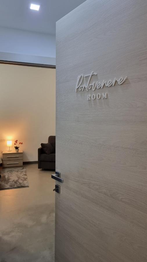 Byron Rooms La Spezia Ngoại thất bức ảnh