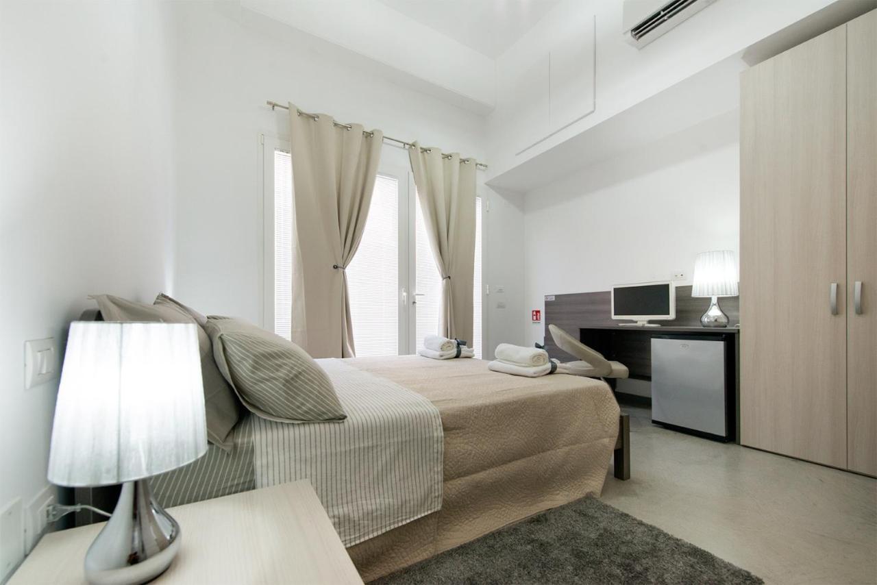Byron Rooms La Spezia Ngoại thất bức ảnh